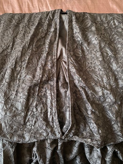 Святкова ніжна сукня