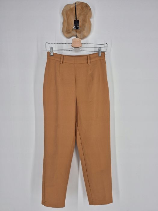 Spodnie cygaretki materiałowe Missguided 36 S 8