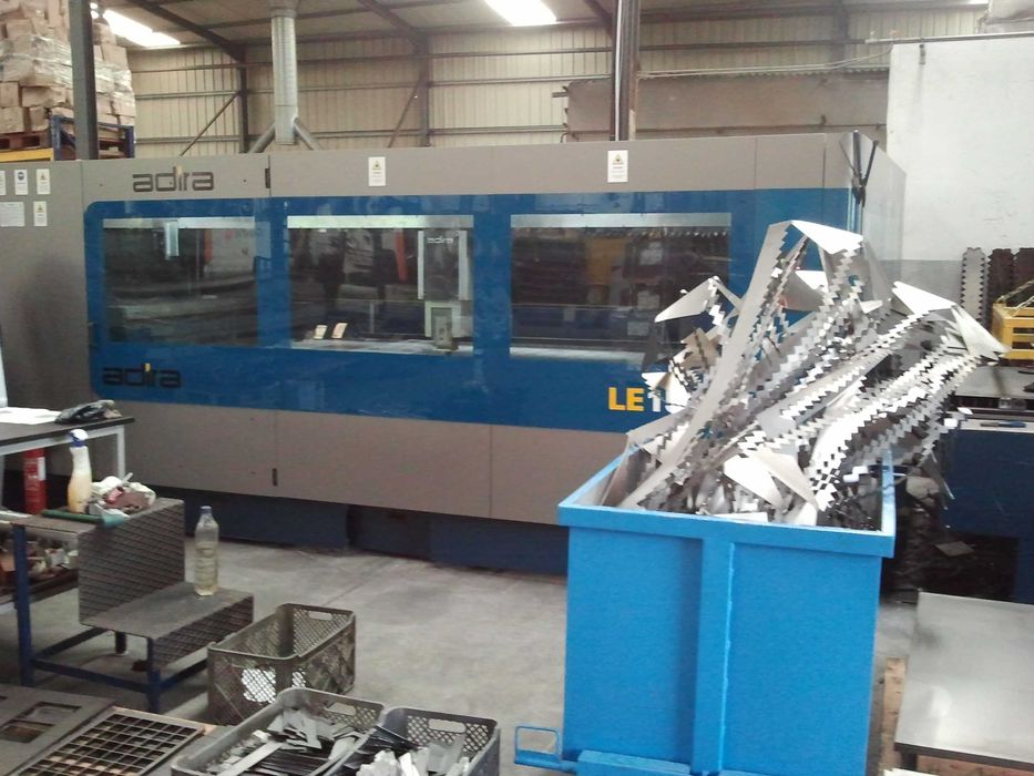 Máquina corte laser ADIRA LE 1530
