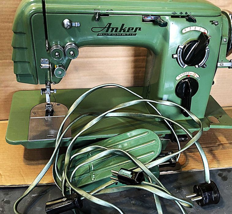 Maszyna do szycia Anker  Automatic