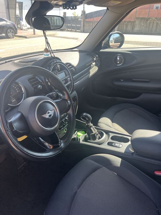 MINI Clubman One D 1.5 (115cv) Automático | 2017 | Excelente Estado