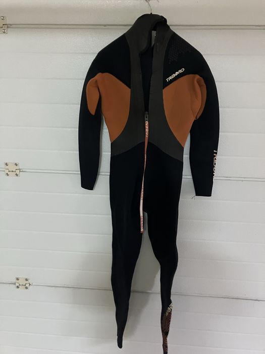 Fato Surf Tribord Igual Novo