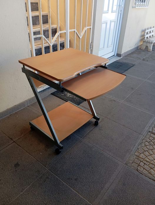 Mesinha computador