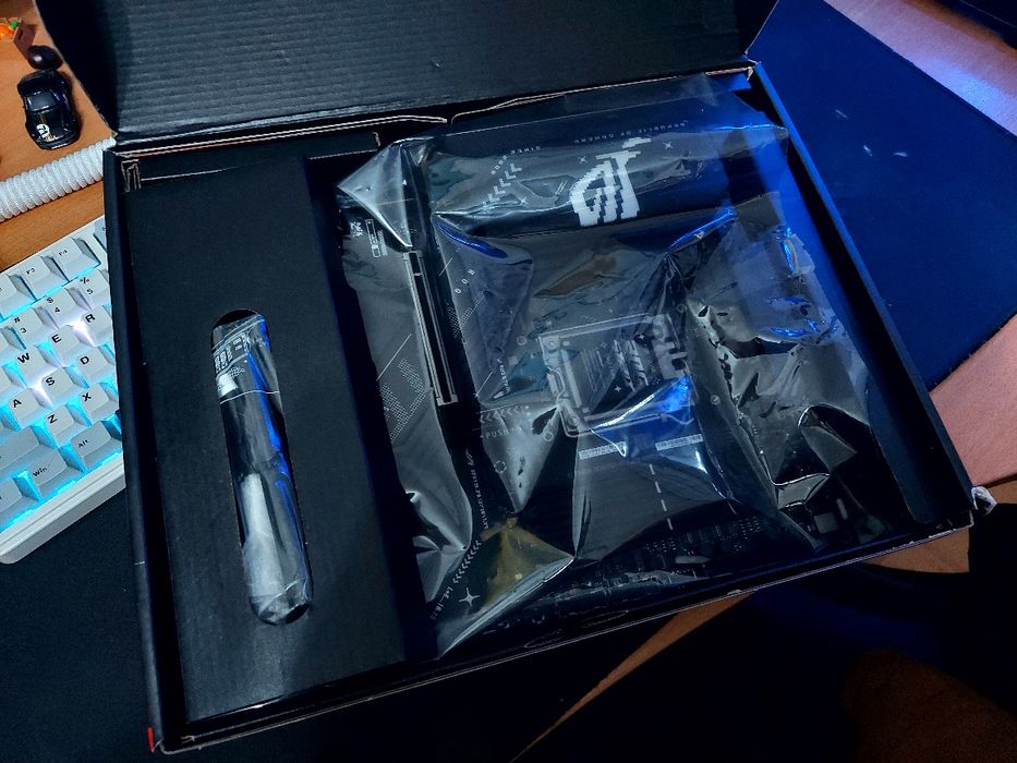 NOWA płyta: Asus ROG Strix X870-F Gaming WiFi