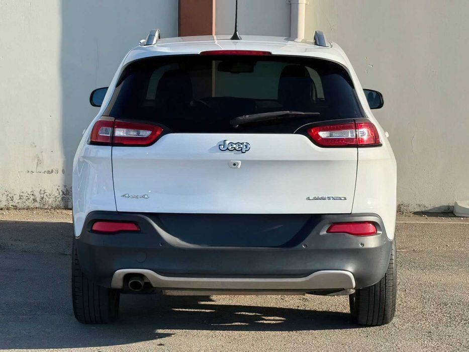 Jeep Cherokee Limited      2016