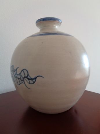 base para candeeiro em cerâmica de Carlos Mimoso/Olaria de Juncais