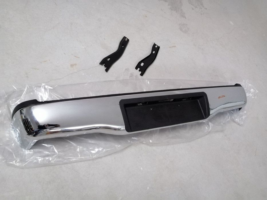 Parachoques Cromado Completo trás Toyota Hilux KUN15 KUN25 2006-- NOVO