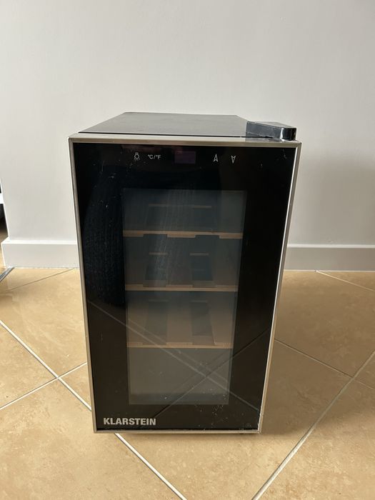 Klarstein lodówka winiarka do win 25L