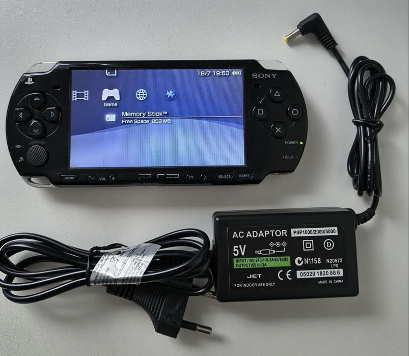 Konsola Sony PSP 2004! Wifi ! Okazja ! Tanio Zestaw