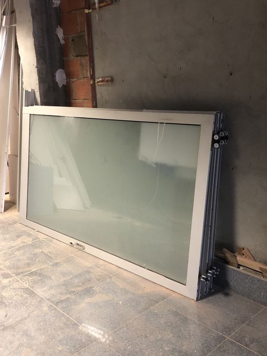 Portas de aluminio (fixa e de correr) e blindadas