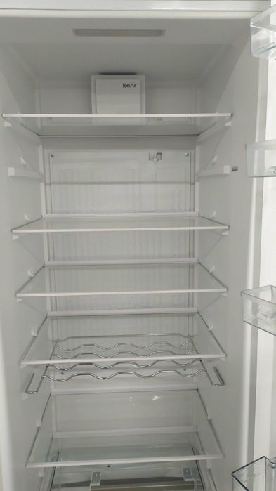 Холодильник 185см БиоФреш.