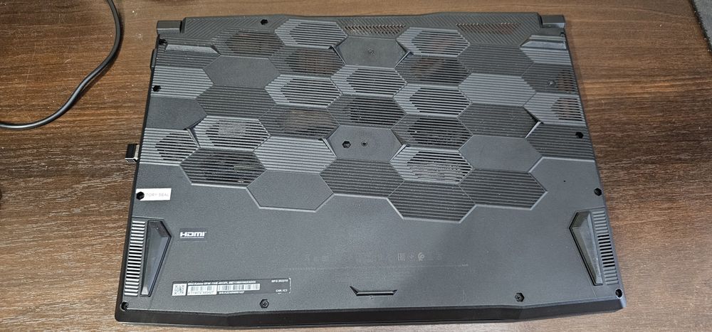 Игровой ноут MSI Katana i7 11800H + RTX 3060