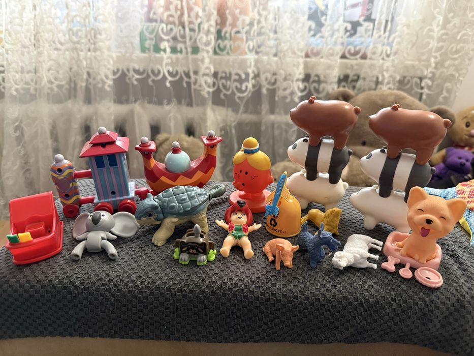 Лот фігурки поні тварини