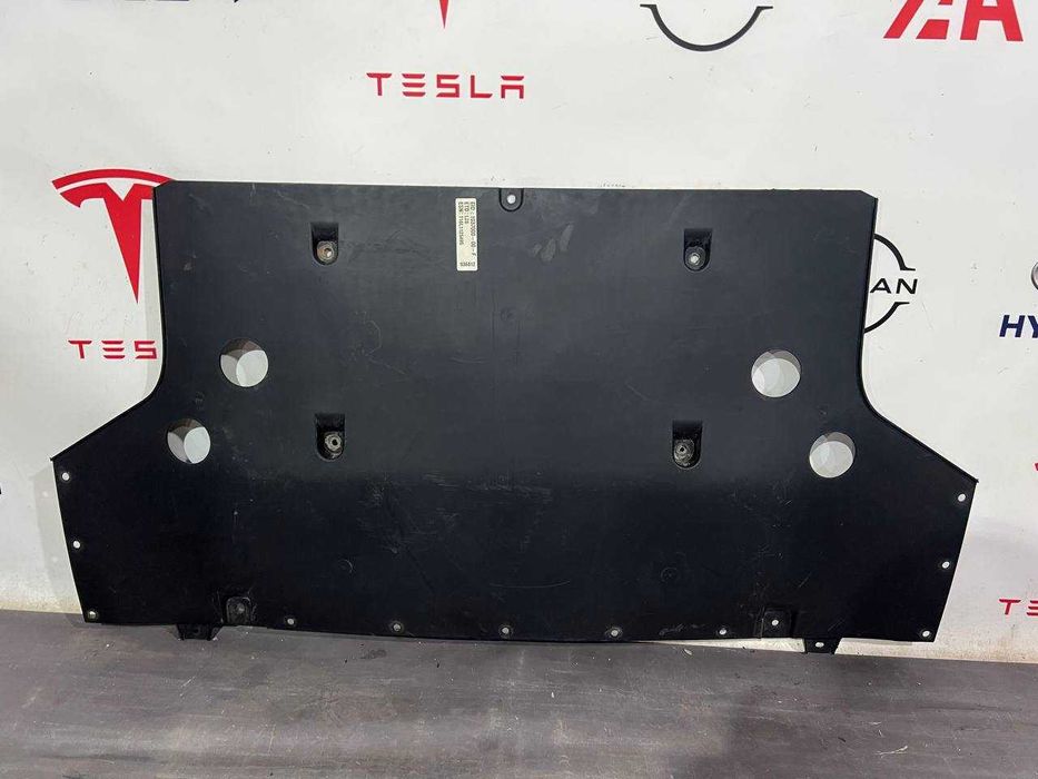 Захист переднього підрамника-двигуна  Tesla X  1035158-00-D оригінал