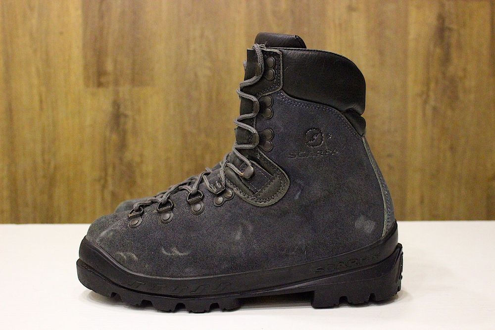 Ботинки трекинговые SCARPA® Vibram горные