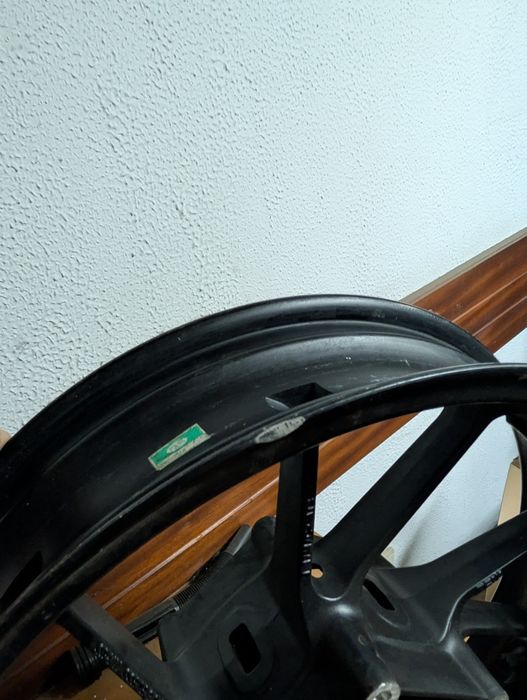 Roda mt07/ tracer 700/ car 700