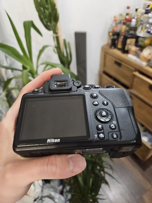 Nikon D3500 + AF-P 18–55 VR – niski przebieg tylko 5476
