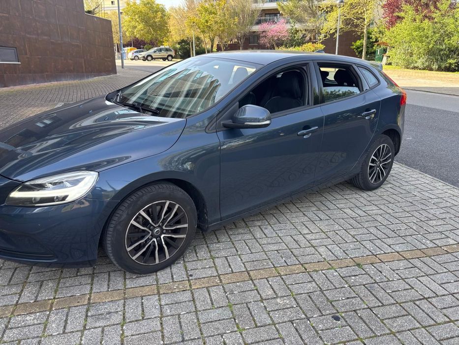 Volvo V40 2.0 D3 Momentum