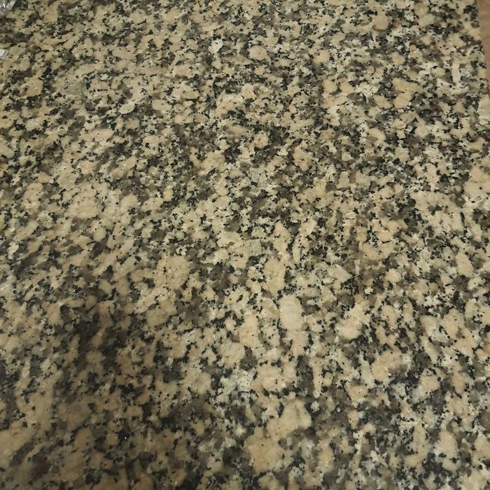 mesa de cosinha em granit  e madeira