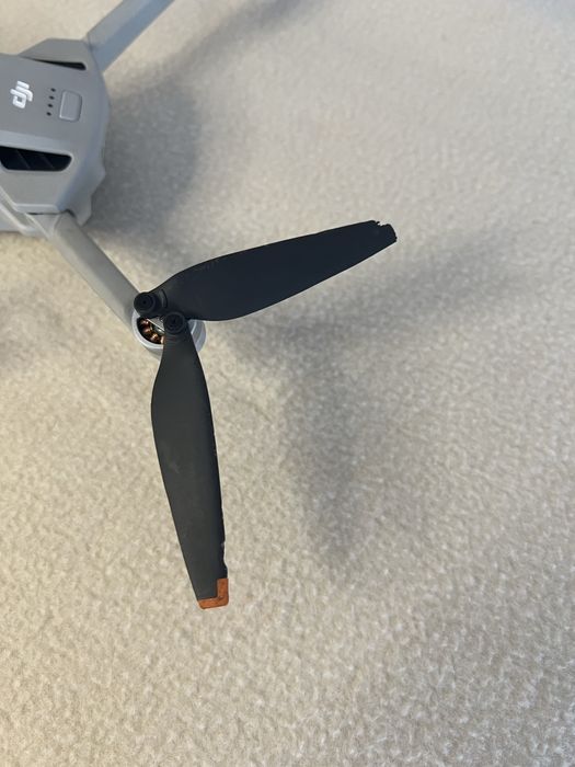 DJI mini 3 Pro в комплекті