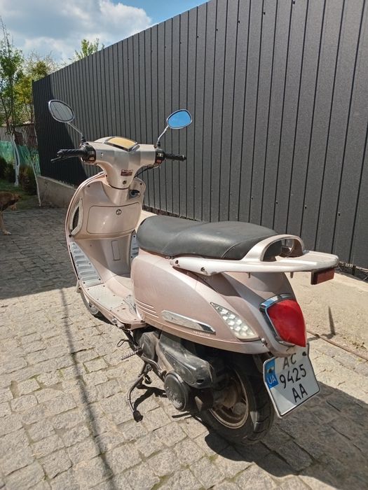 Продам скутер 125куб