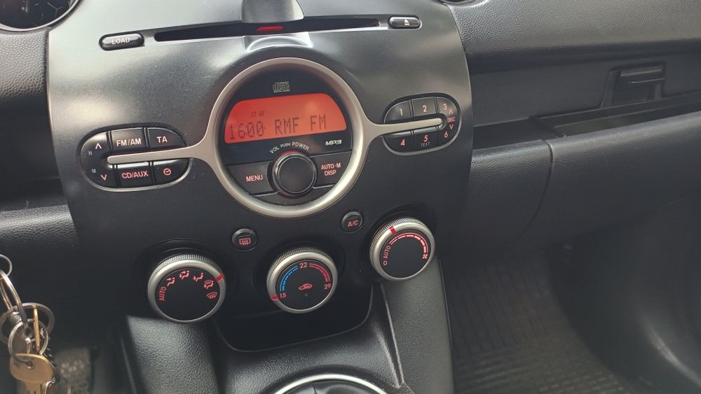 Mazda 2 1.4 disel oszczędny