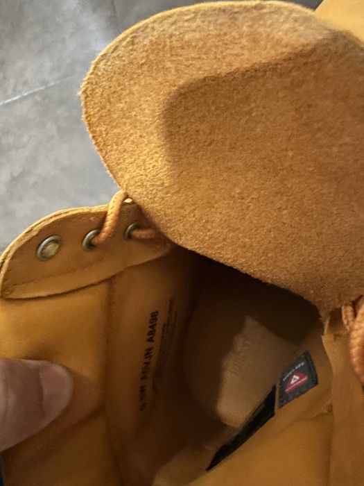 Botas timberland novas cor mostarda N43,5