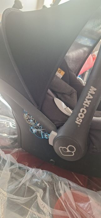 Nosidełko w bardzo dobrym stanie.