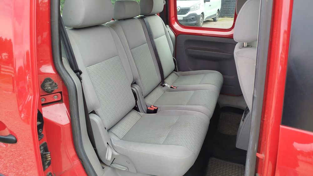 Volkswagen Caddy 1.4 MPI 80 KM LIFE. 5 Miejsc 2x Przesuwane Drzwi.