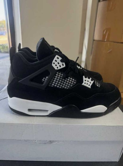 Jordan 4 Retro White Thunder R.44
