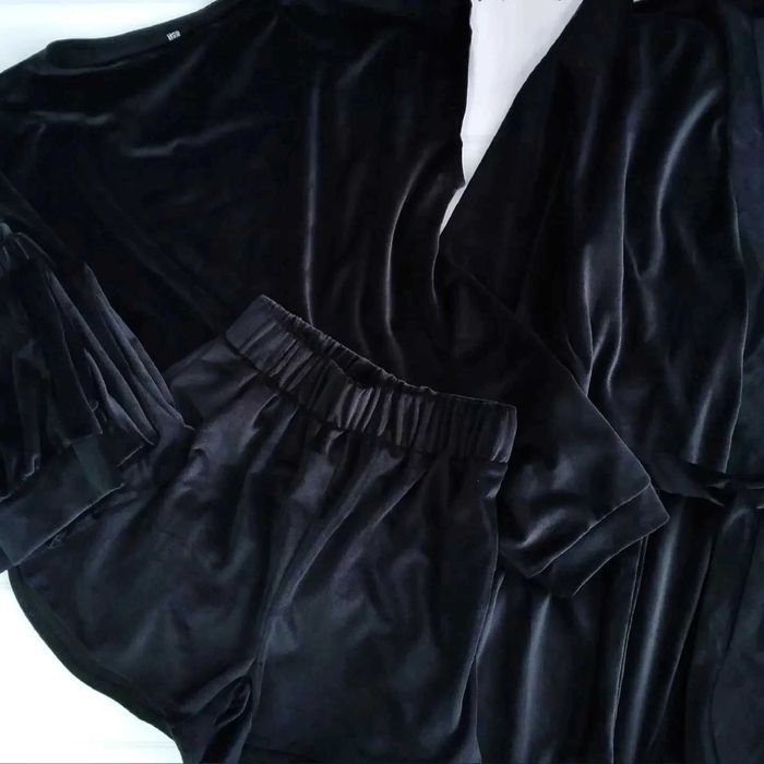 Велюровий комплект 4в1 зріст 158