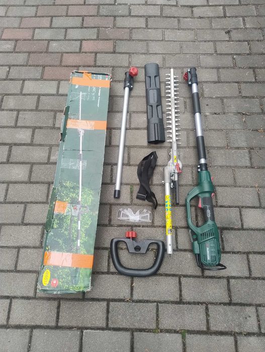 Nożyce do żywopłotu z teleskopowym czonkiem PARKSIDE PEHSL 710 A1