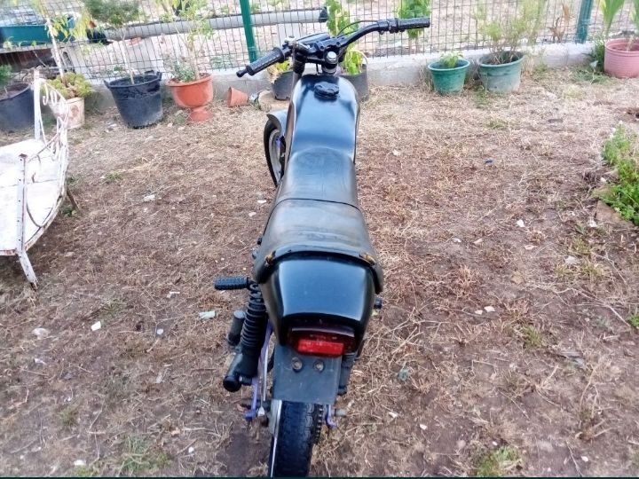 Troco Suzuki RM 250 ou macal tr 50 com motor Sachs