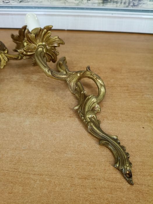 Para dekoracyjnych kinkietów w stylu rococo – 35 cm