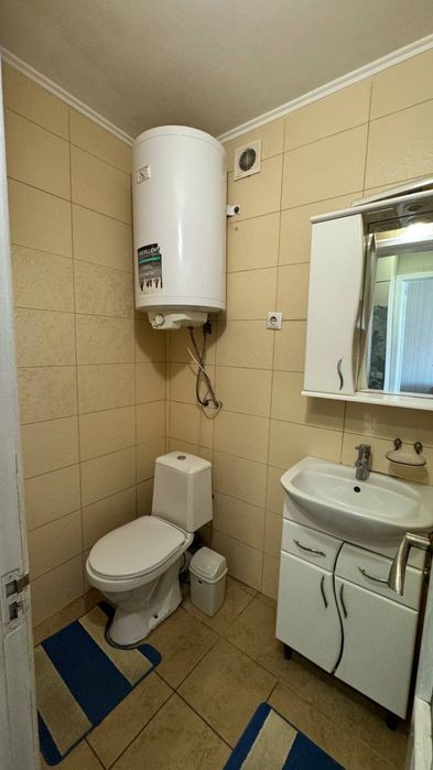 Продаж 1 кімнатної  квартири з гаражем.