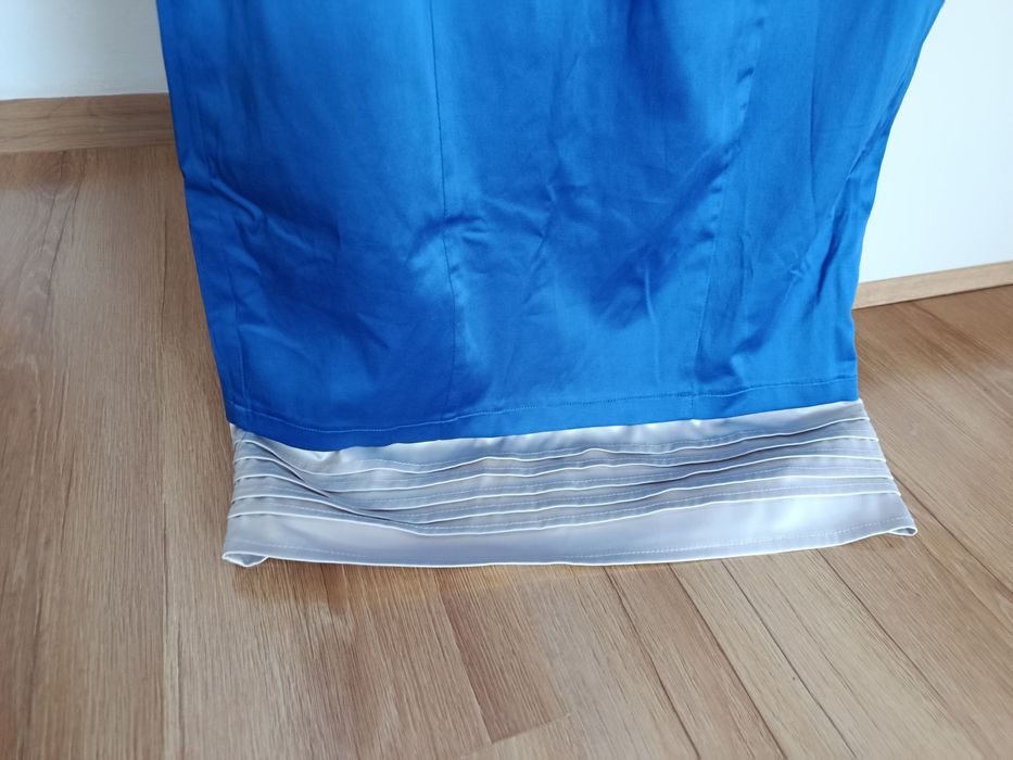 Elegancka sukienka damska satynowa rozmiar 38/40
