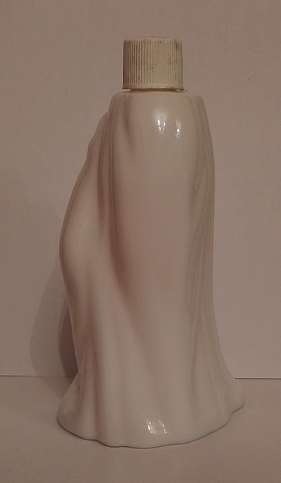 Perfumy AVON Facets EDT 50 ml (tylko perfumy - spódnica figurki)