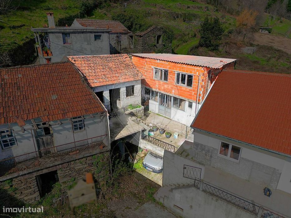 Moradia T0 para venda