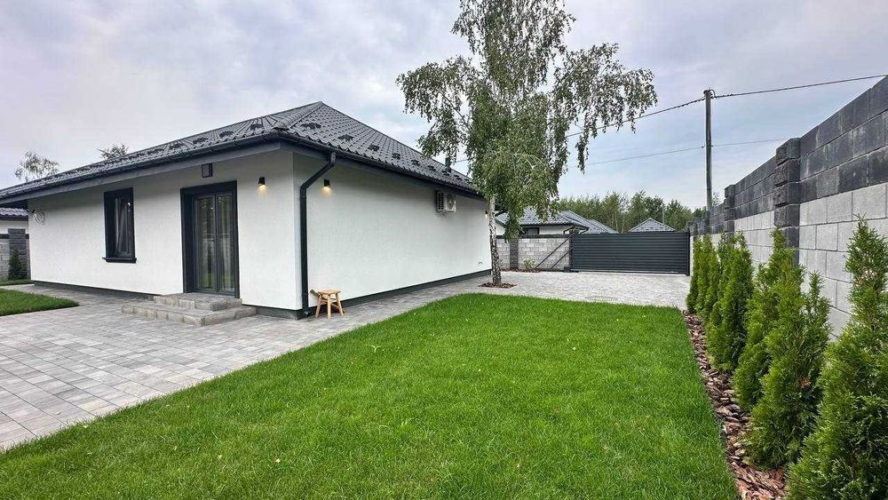 Будинок в зеленій локаціі.З РЕМОНТОМ І ТЕХНІКОЮ