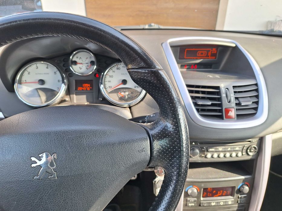 Peugeot 207cc 1.6b