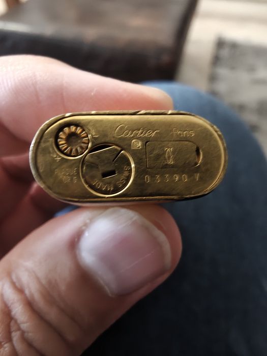 Isquerio cartier em ouro anos 70