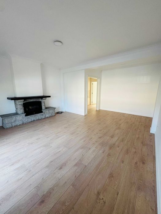 Apartamento T3, para arrendamento em Oliveira do Hospital