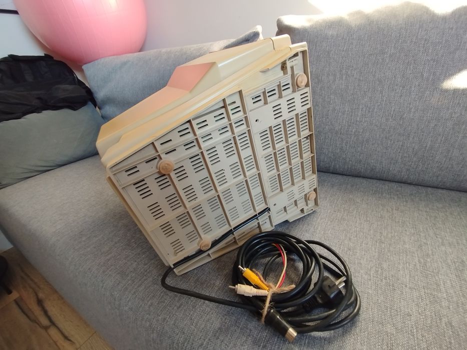 Monitor Commodore 1802 # Sprawny