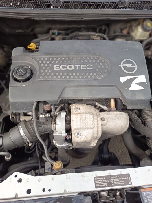 Opel Astra J 1.3 EcoFlex (2010)