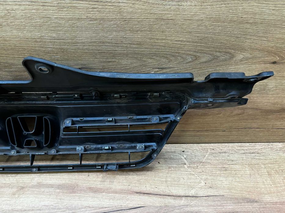 Grill atrapa zderzaka Honda Cr v Crv II lift