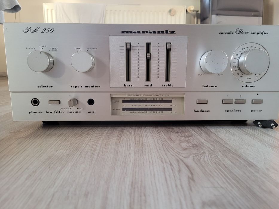 Wzmacniacz Marantz PM250