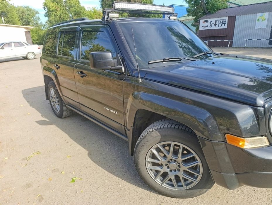 Продам позашляховик