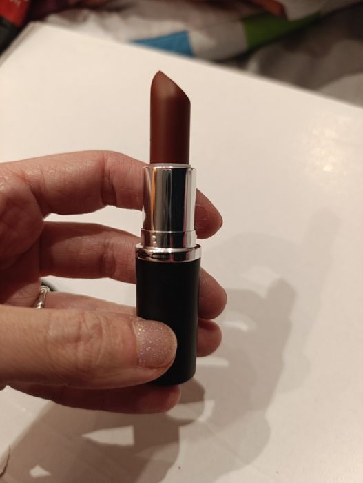 MAC szminka kolor Paramount