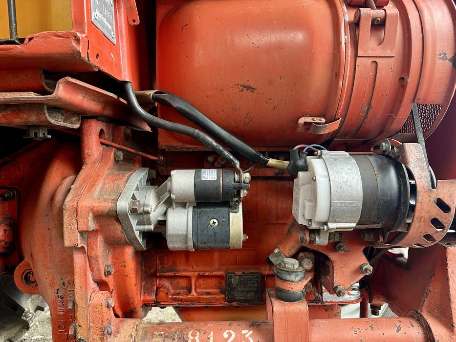 Продаю трактор T-25