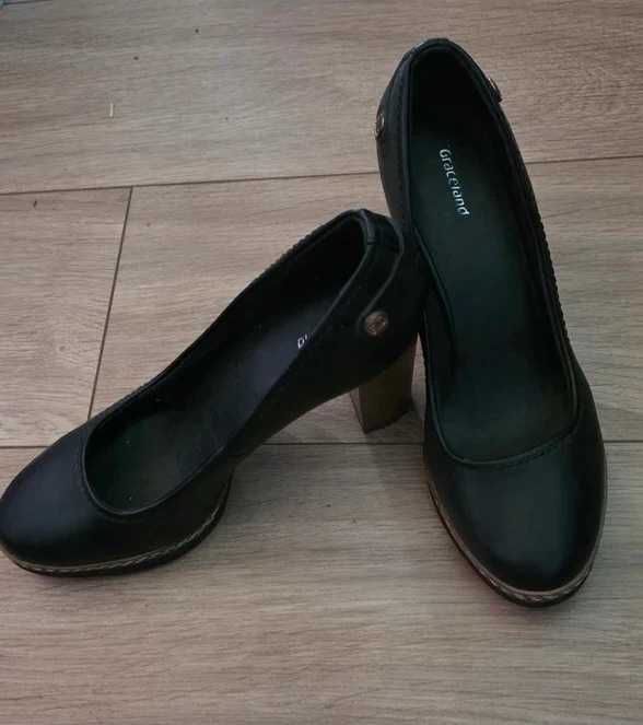 Buty damskie 40